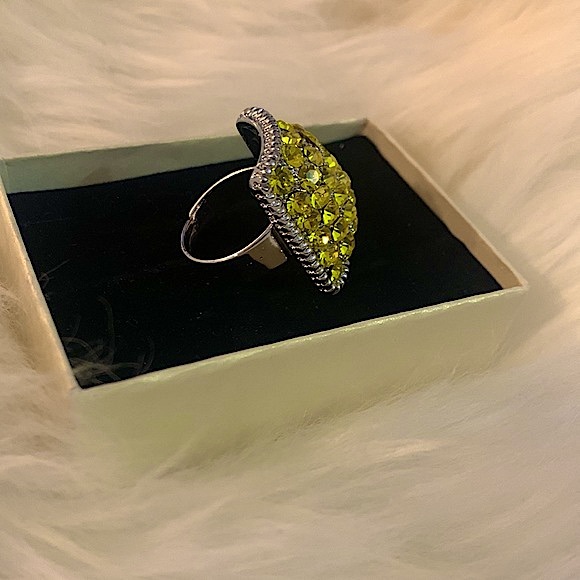 🔥 2 for 25$ / Yellow Sparkling Ring - Picture 4 of 7